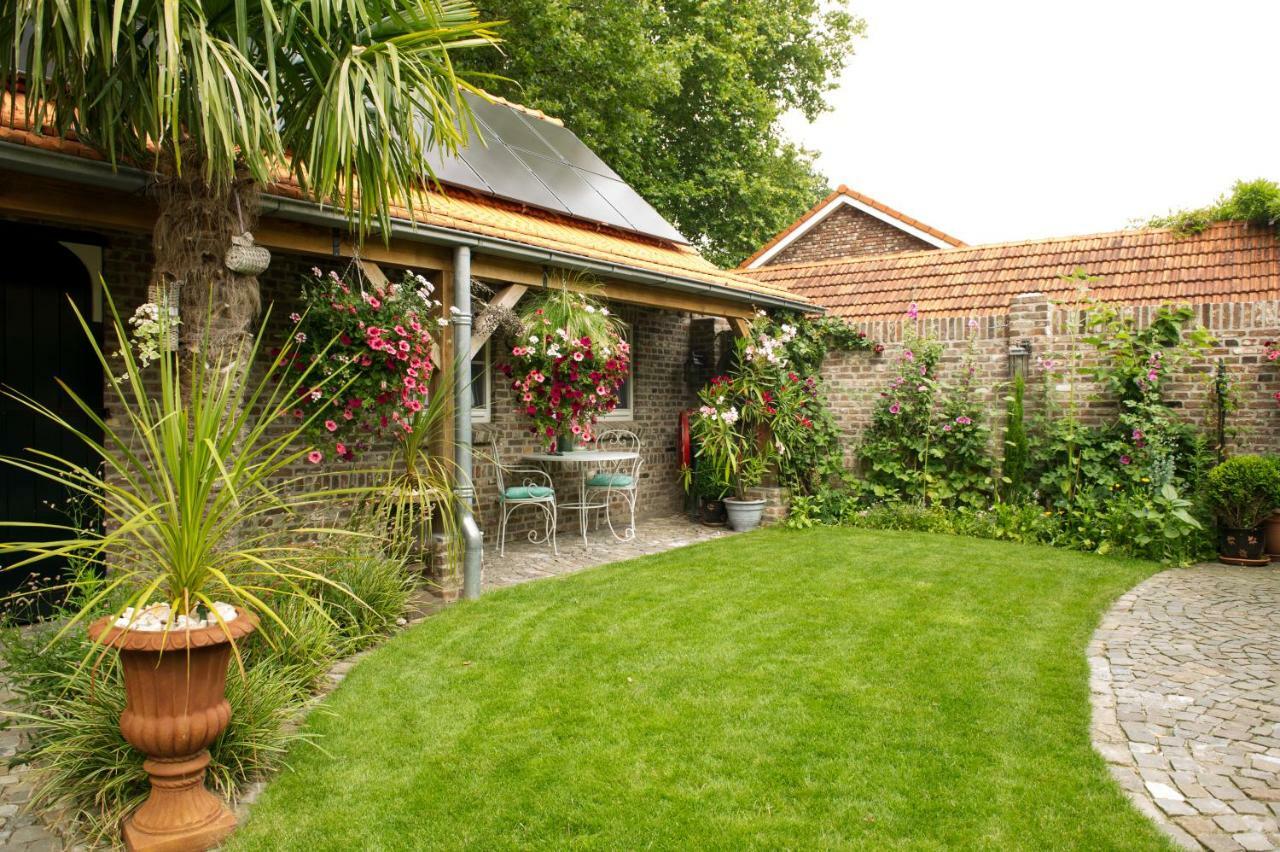 Bed And Breakfast Piekoo Belloo Weert Εξωτερικό φωτογραφία