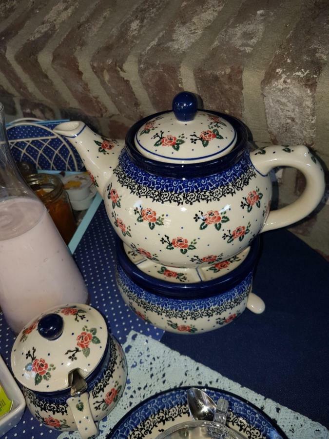 Bed And Breakfast Piekoo Belloo Weert Εξωτερικό φωτογραφία